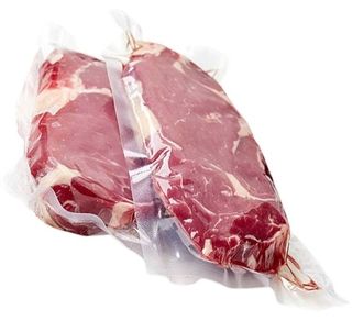 clear-vacuum-bag-and-steak