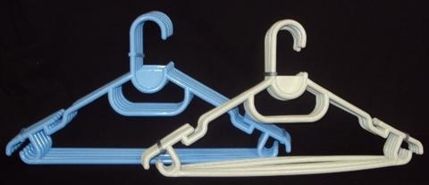 'Coat Hangers - Plastic